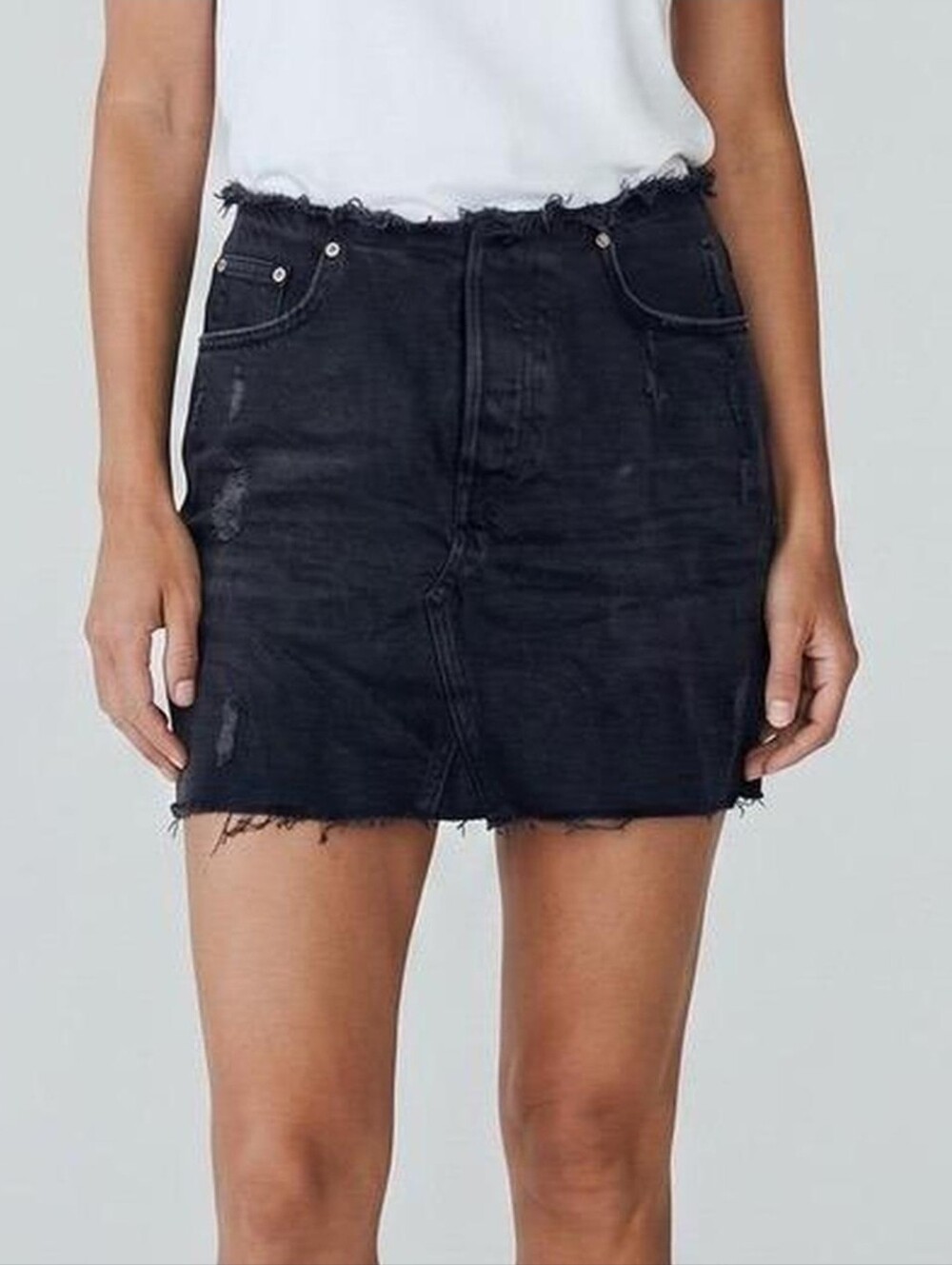 BDG Urban Outfitters Black Distressed Raw Hem Mini Skirt Y2K Grunge Edgy M